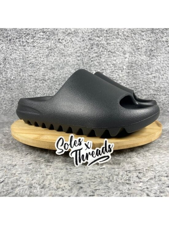 Adidas Yeezy Slide Onyx Size 7 Men HQ6448 main image 4